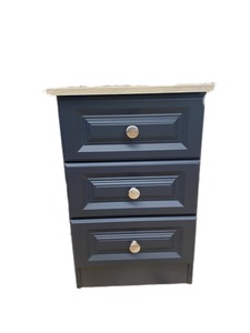 3 drawer locker