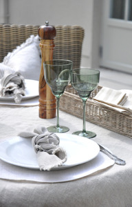 Set of 4 Olive Green Wine Glasses