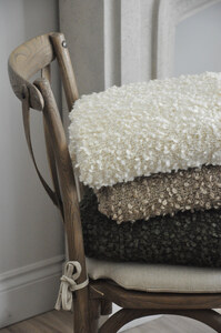 Bovingdon Throw Brown
