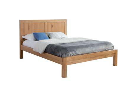BEVB5OAK King Bed Oak