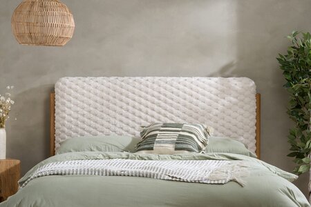 King Hatti Bed