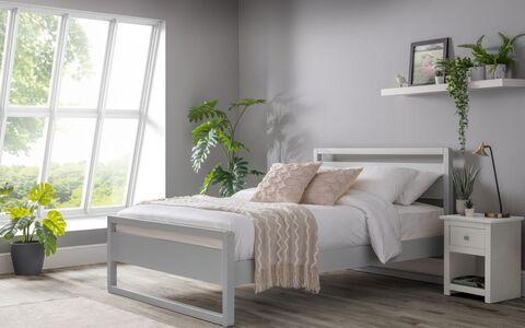 VEN012 Bed 135Cm - Dove Grey