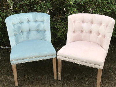 accent chairs