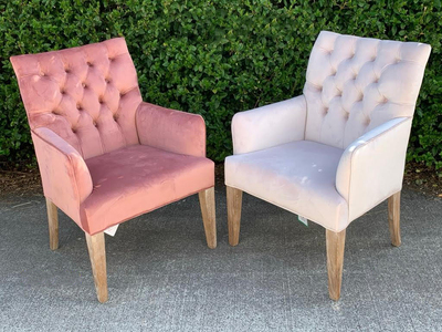 accent chairs