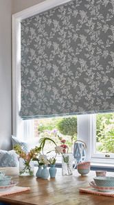 Glade Aqua Roman Blind