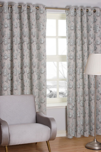 Ready made curtains