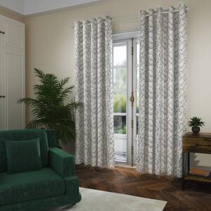 Ready made curtains