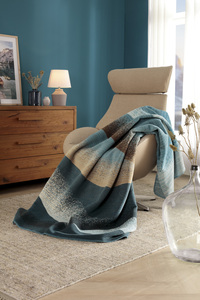 ocean throw