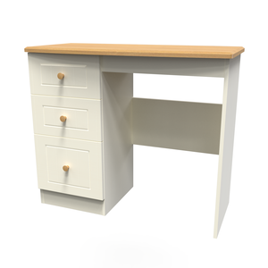 WAR031 Vanity