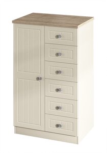 VIE059 Childs Robe