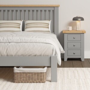 00-204-068 WINDSOR 5' LOW END BED - PEBBLE GREY/OAK