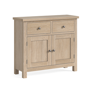 8799 Medium Sideboard - All Oak