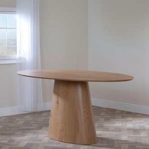 13-05-01-180 Oak 6 Seater Oval Dining Table
