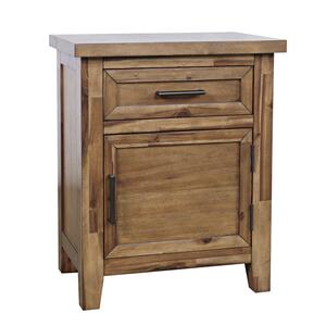 2400-20 Claremont Accent Table