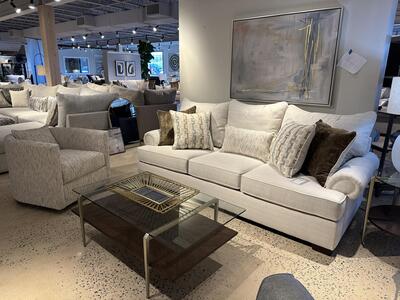 1082-03-2179-05 Sofa Mallory Chalk