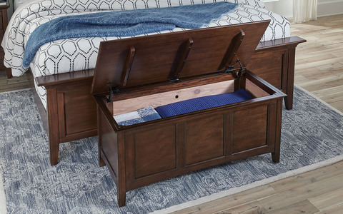 WSLCB5800 Cedar Lined Blanket Trunk