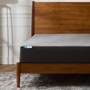 Adjustable base compatible memory foam mattress with cooling comfort