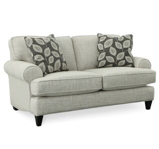 46702 Loveseat
