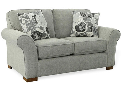 55102 Loveseat