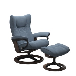 1054315 Wing Small Signature Chair & Ottoman