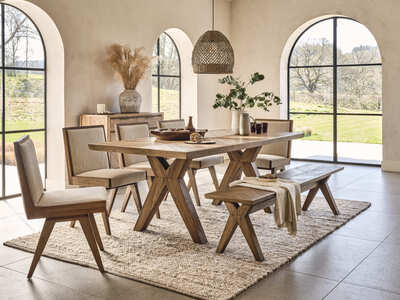 Willis & Gambier Sorrento SORDINTELM Dining Table