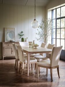 Willis & Gambier Toulon Extending Dining Table