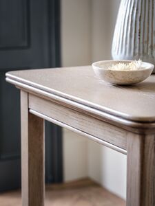 Willis & Gambier Toulon Lamp Table